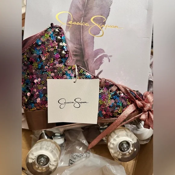 Jessica Simpson Rollstar Rose Gold Multi Sequin ‘Night Out’ Roller Skates - NIB - Picture 3 of 8